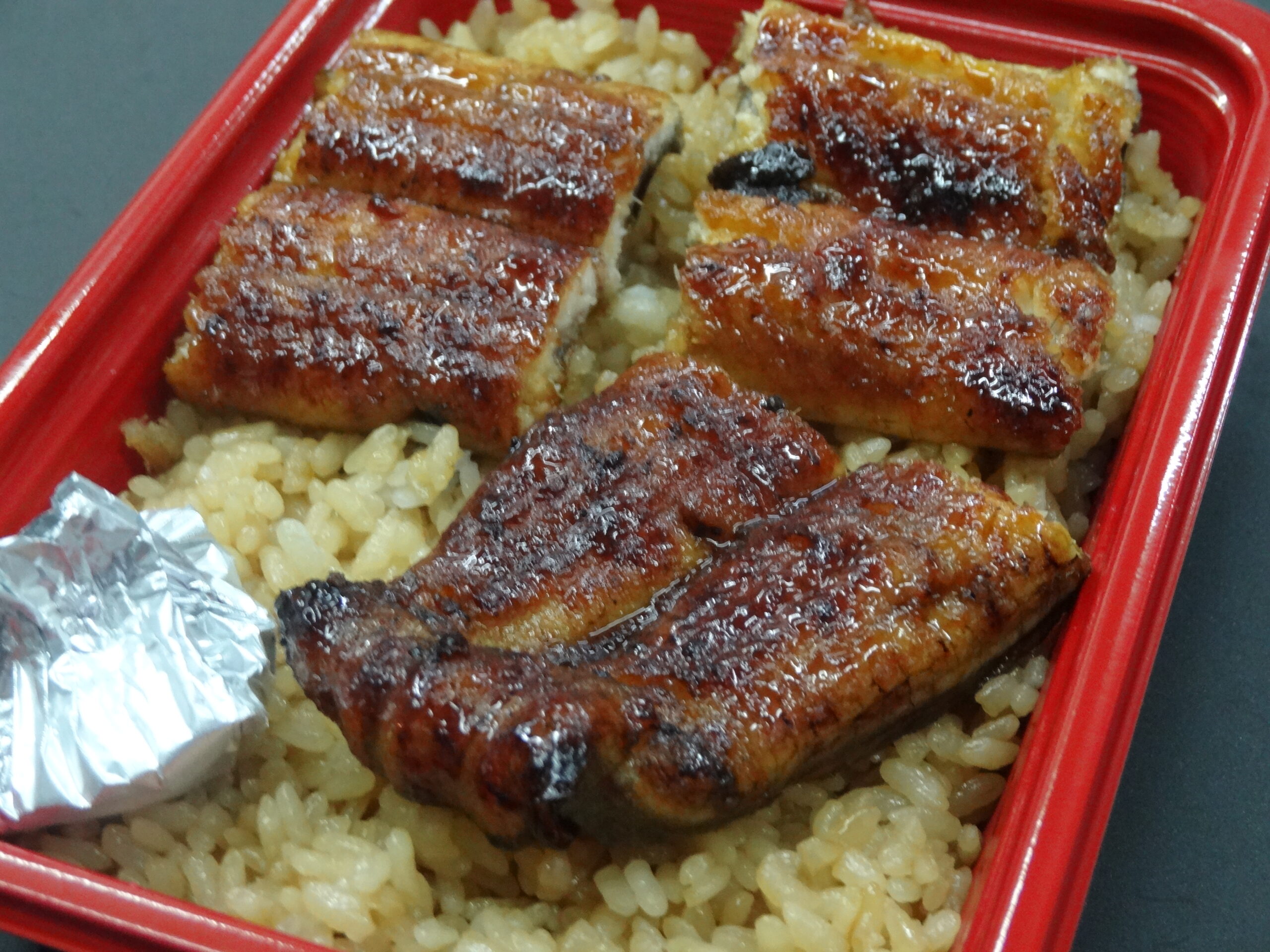 うなぎ料理　徳右ェ門
