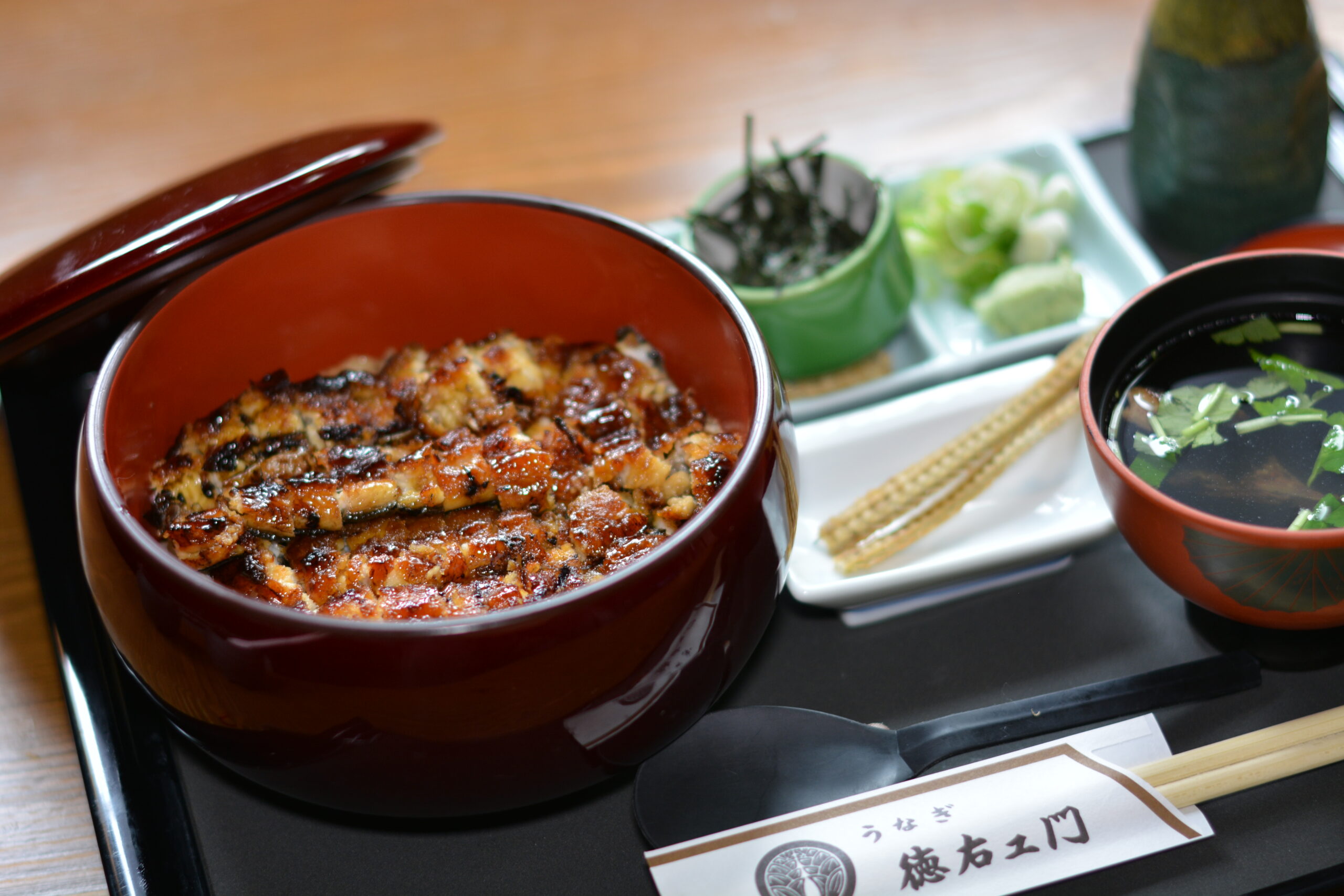 うなぎ料理　徳右ェ門