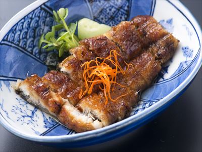 うなぎ料理　徳右ェ門