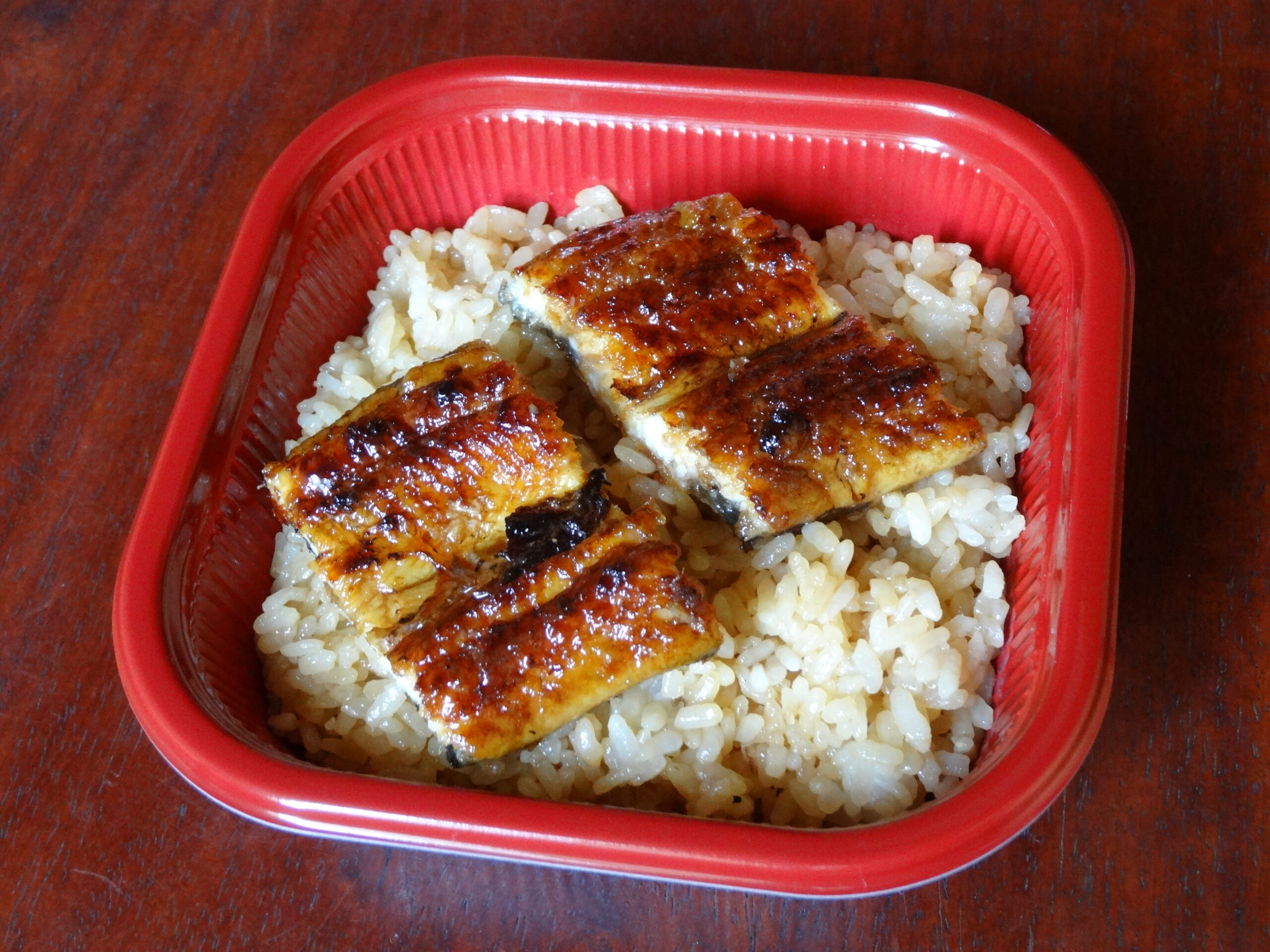 うなぎ料理　徳右ェ門