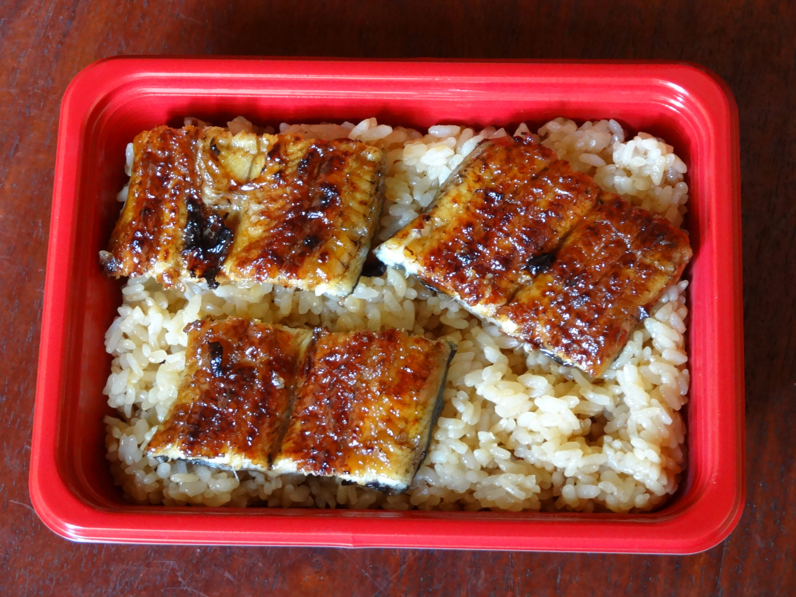 うなぎ料理　徳右ェ門