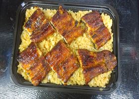 うなぎ料理　徳右ェ門