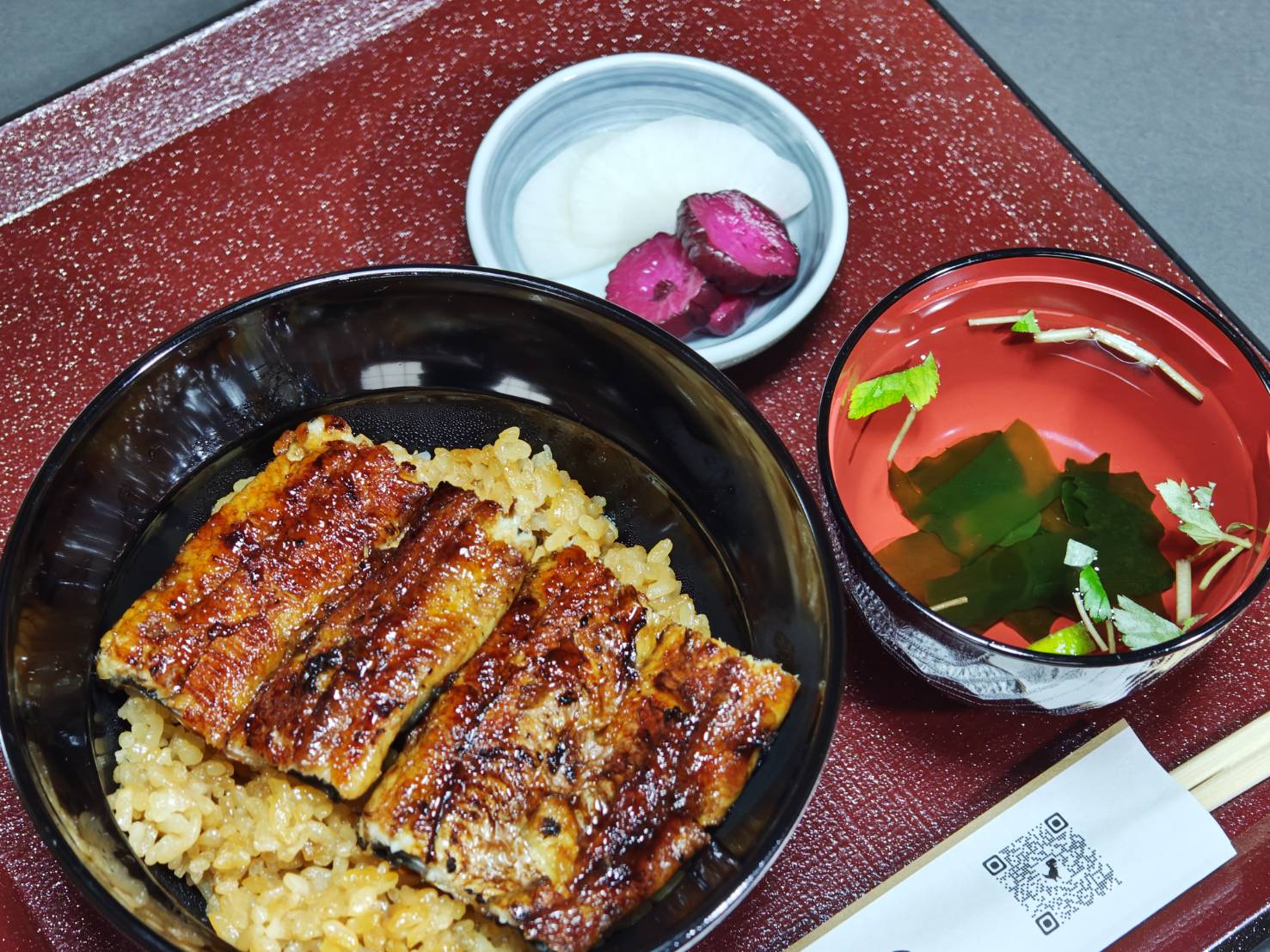 うなぎ料理　徳右ェ門