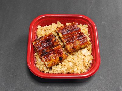 うなぎ料理　徳右ェ門