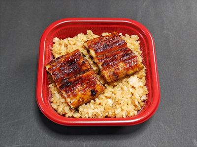 うなぎ料理　徳右ェ門