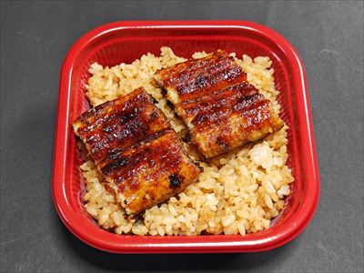 うなぎ料理　徳右ェ門