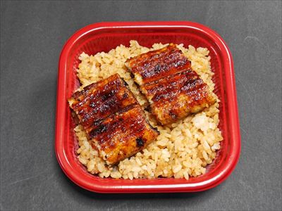 うなぎ料理　徳右ェ門