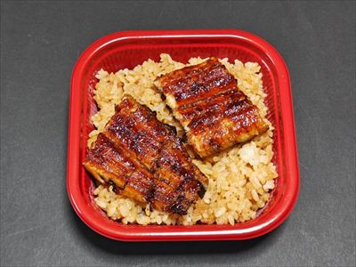 うなぎ料理　徳右ェ門