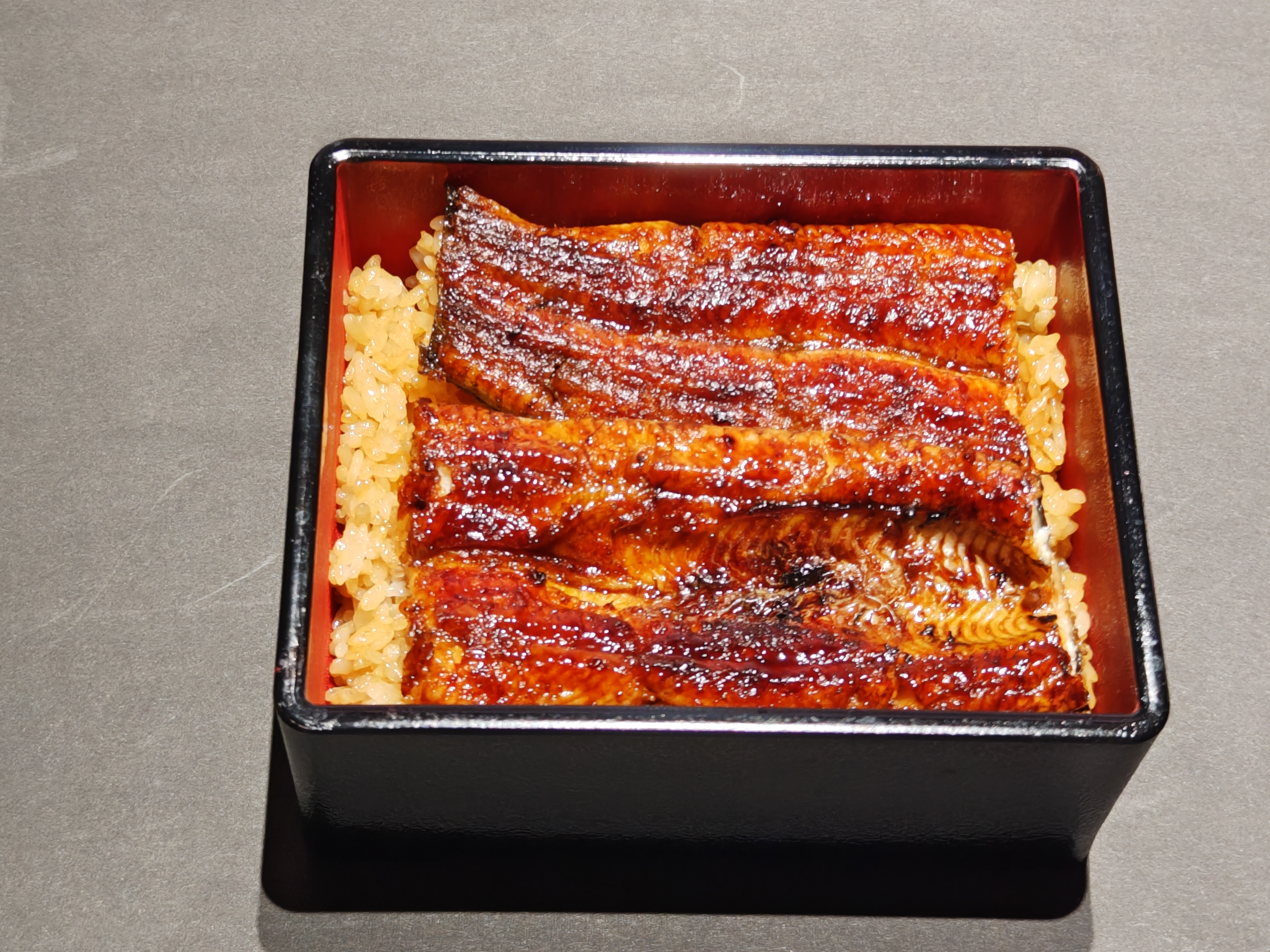 うなぎ料理　徳右ェ門