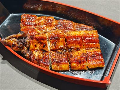 うなぎ料理　徳右ェ門