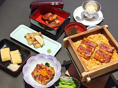うなぎ料理　徳右ェ門