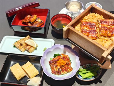 うなぎ料理　徳右ェ門