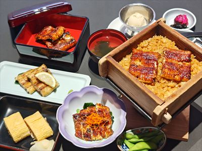 うなぎ料理　徳右ェ門