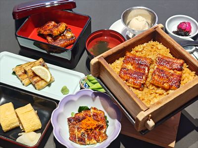 うなぎ料理　徳右ェ門