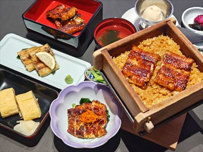 うなぎ料理　徳右ェ門
