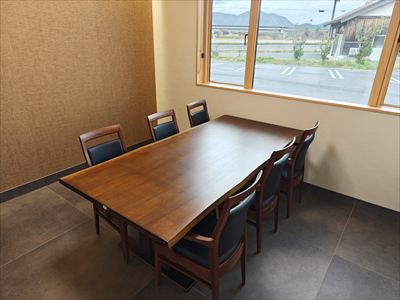 うなぎ料理　徳右ェ門