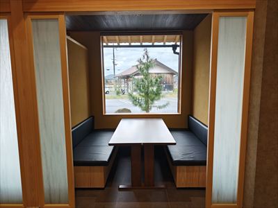うなぎ料理　徳右ェ門
