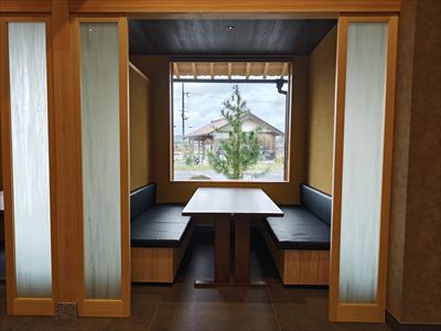 うなぎ料理　徳右ェ門